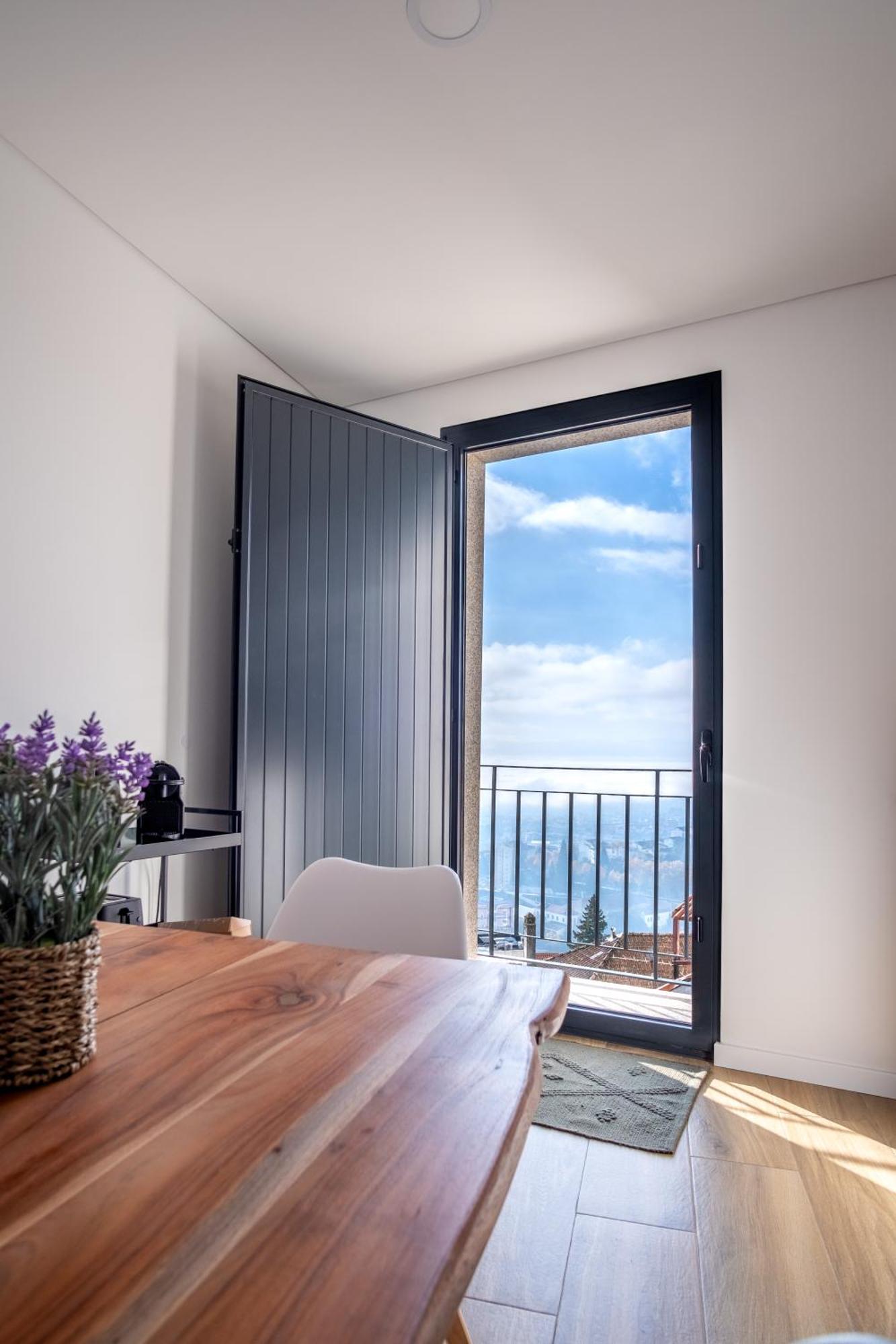 Apartamentos Do Mercado 코빌라 외부 사진